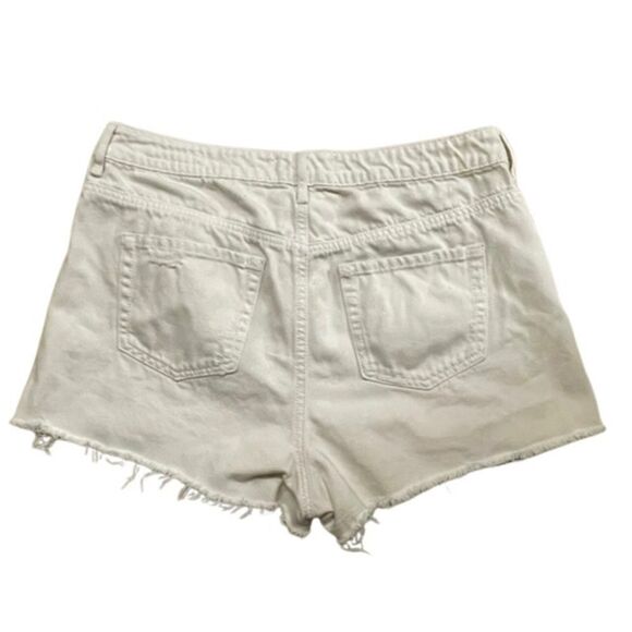 PacSun denim shorts ~ ivory color ~ button fly ~ size 29 - Picture 2 of 7